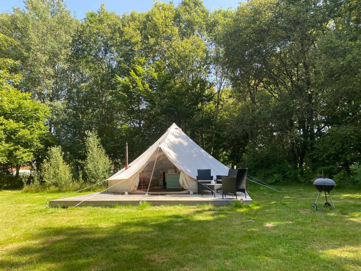 Fonclaire Holidays Glamping 'Luxury Camping' Blond Exterior photo